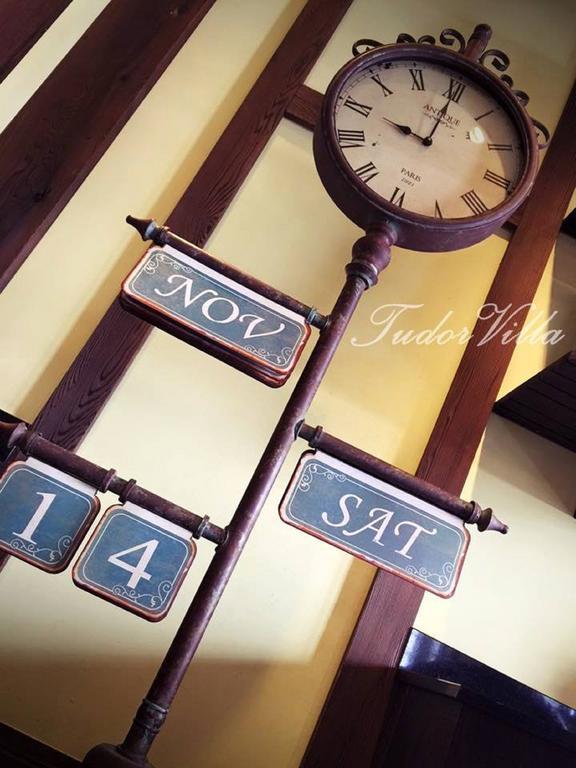 Tudor Dynasty Homestay Shoufeng Exterior foto